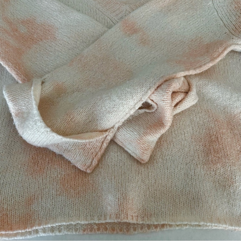 Anthropologie Maggie Bell-Sleeved V-Neck Wool Oversized Sweater, Cream & Pink M - Picture 8 of 9